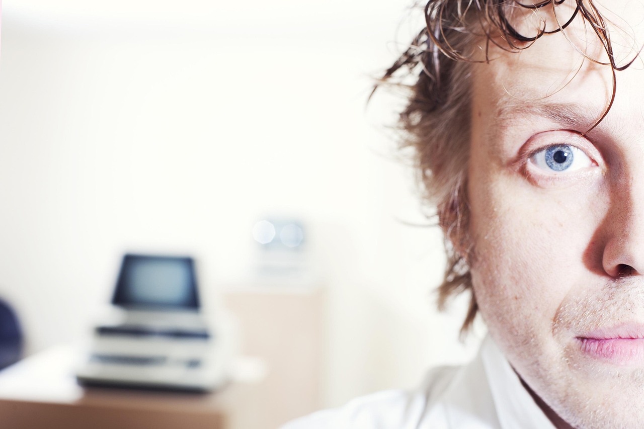 证件素材与Apple ID夜巡｜大杂烩小铺