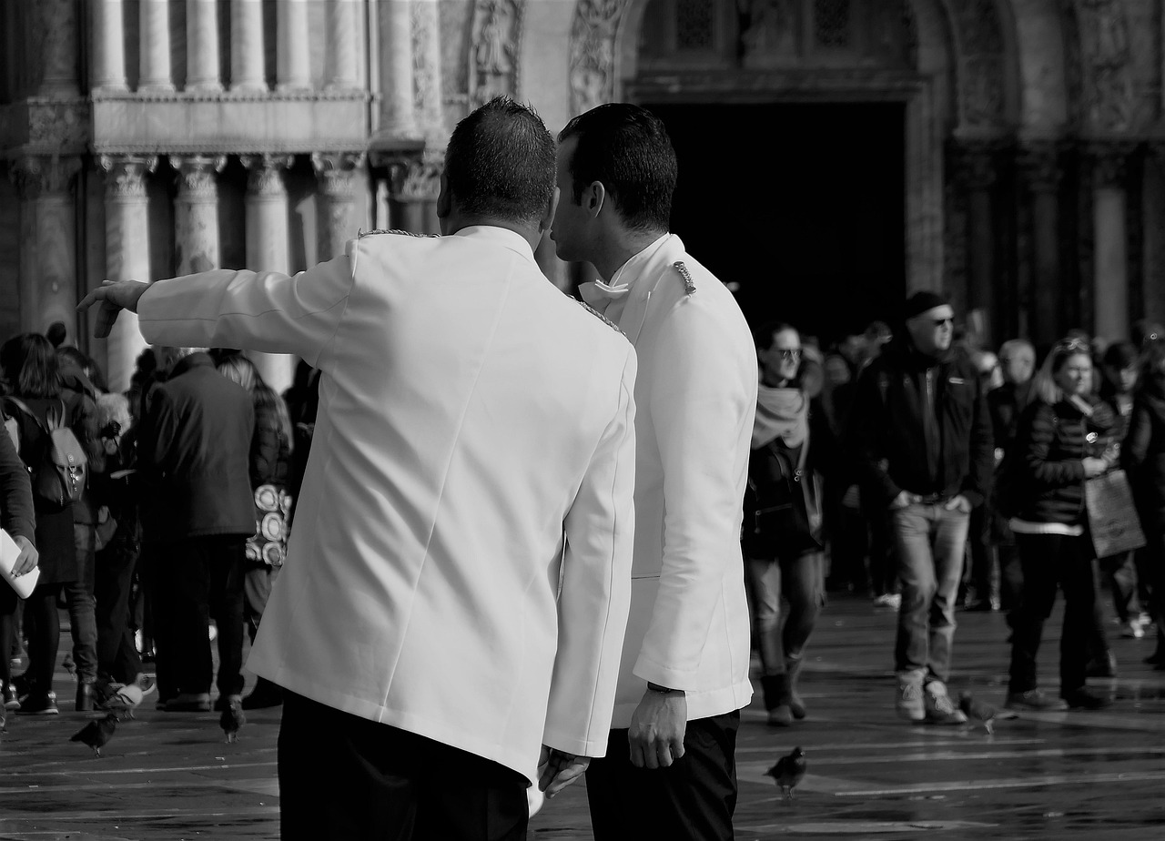 港免税白绿万宝路:国产影视app详情下载教程