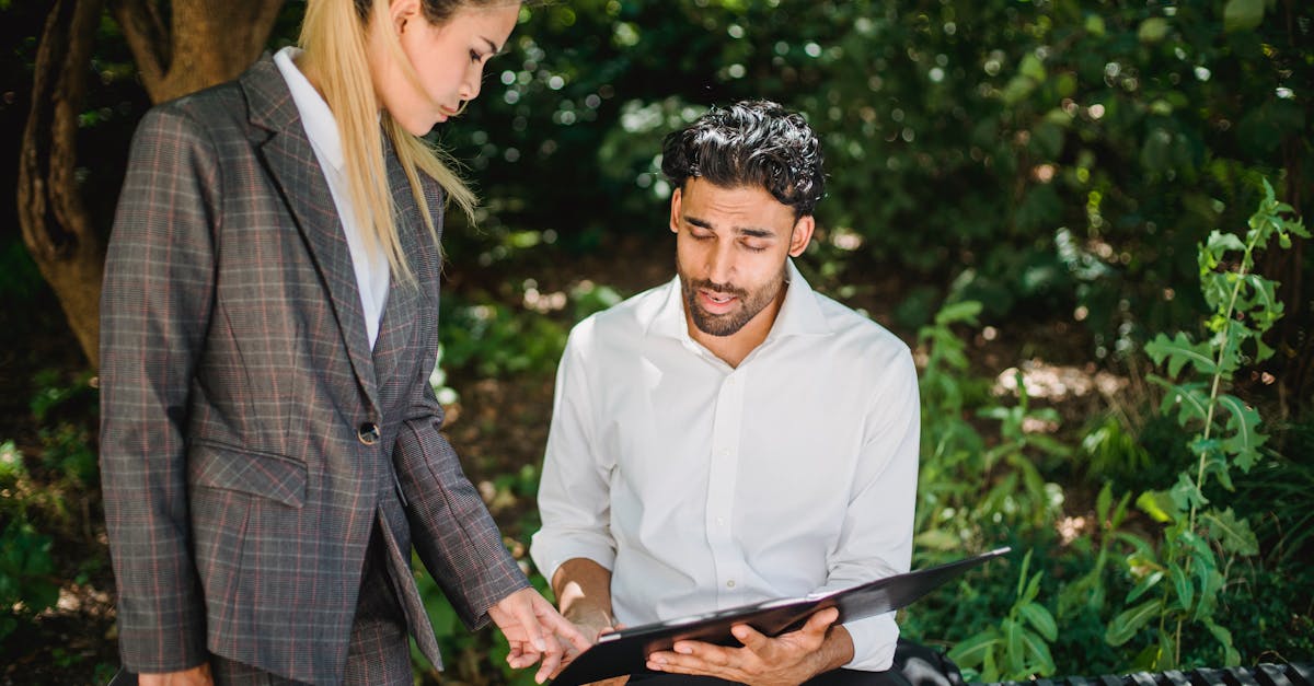 七骑士：革命：代理注册哪个公司好点