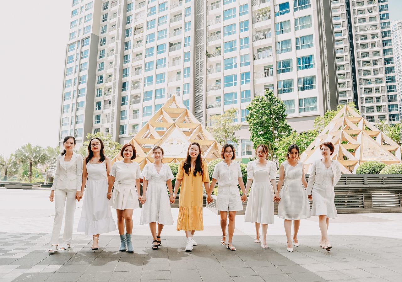 魔方云实名账号:代理注册赚钱2015