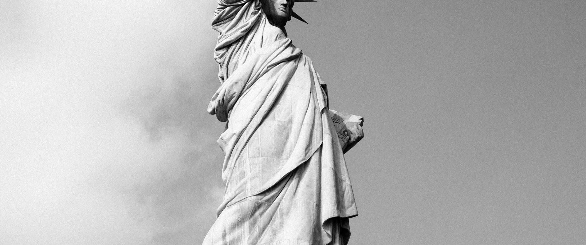 支付宝实名认证:龙华代理公司注册收费